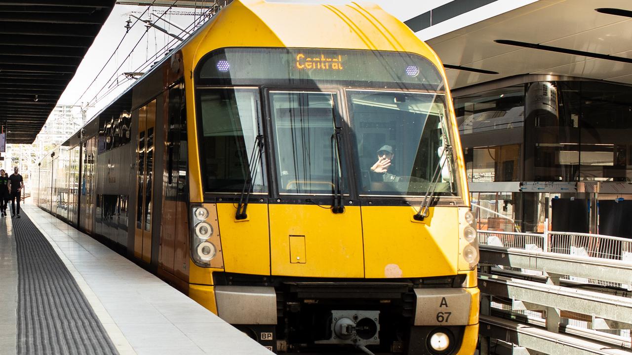 T4 Eastern Suburbs & Illawarra Line Timings – Bondi Junction to Waterfall or Cronulla